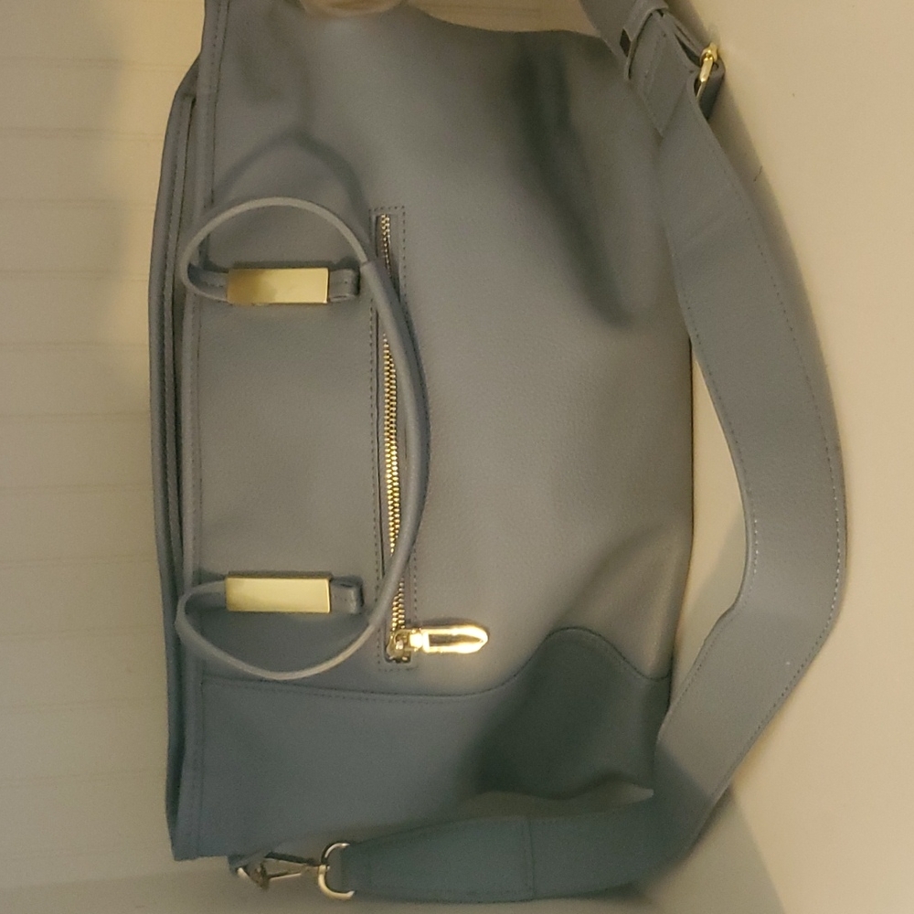 Blue tote bag with removable shoulder strap